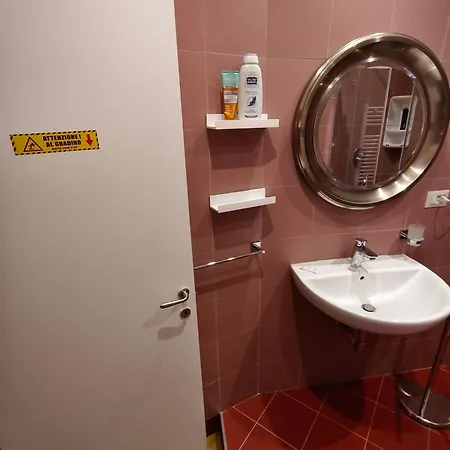 La Casa Sul Porto アパート ナポリ