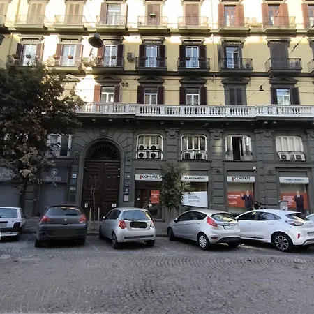 La Casa Sul Porto アパート ナポリ